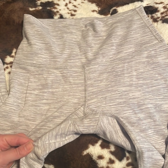 Lululemon WUP - Picture 3 of 3